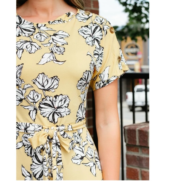 Dex Summer Dress - Picture 7 of 7